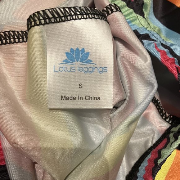 Lotus Leggings Candy Stripe Leggings - NWT - Picture 3 of 7